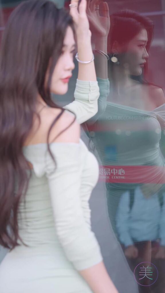 NO.0956 2023 广州车展 Racing Model 车模抖音网红随拍128[1V/211MB]插图2