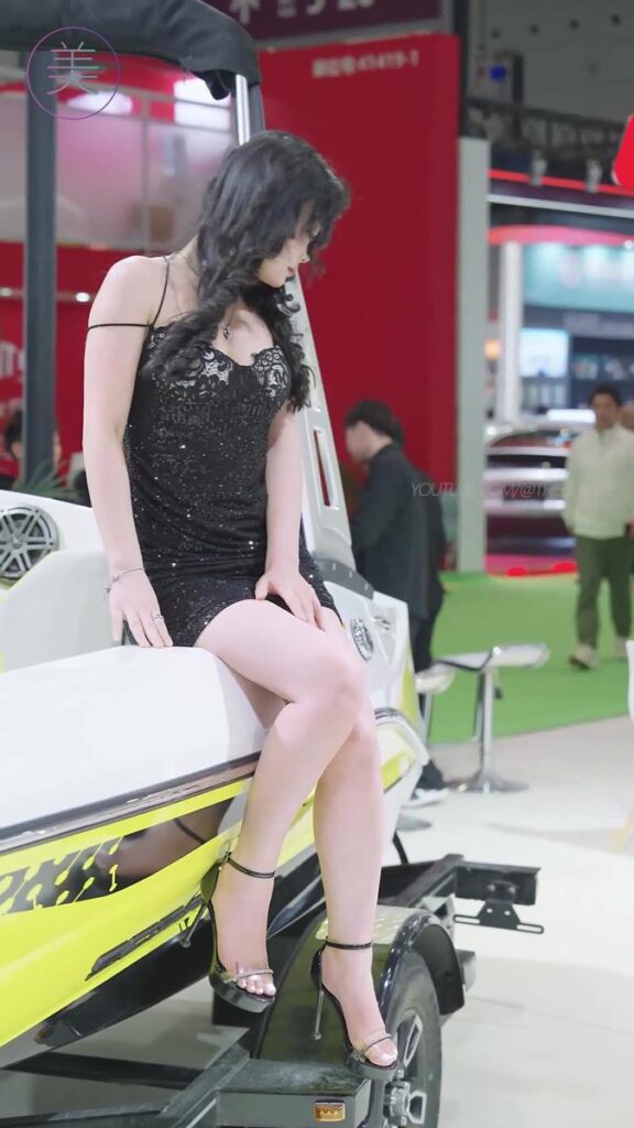 NO.0965 2024 深圳改装车展 Auto Salon 车模抖音网红随拍 27[1V/173MB]插图