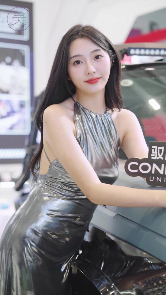 NO.0978 2024 深圳改装车展 Auto Salon 车模抖音网红随拍 40[1V/245MB]插图2