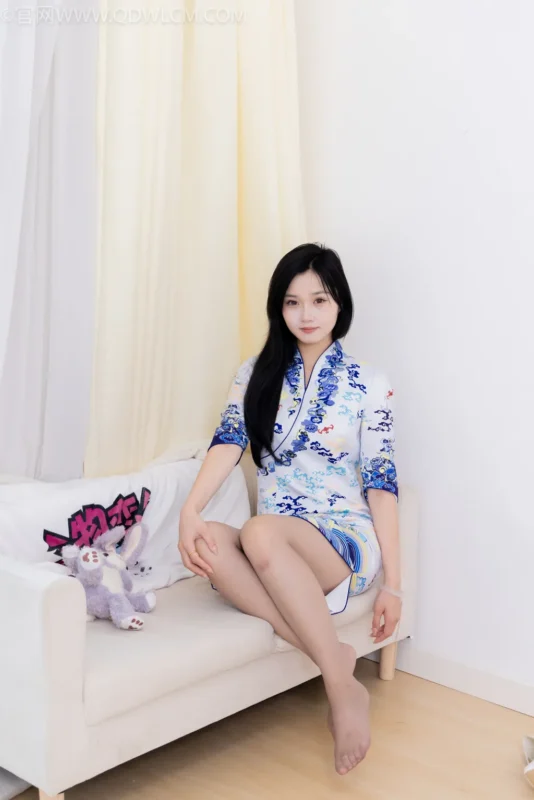 物恋传媒 NO.2513 橙子-旗袍、高跟鞋、薄灰丝[158P/1V/4.16GB]-无料摄影圈