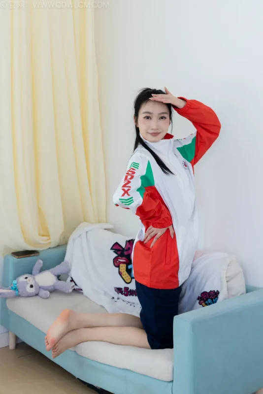 物恋传媒 NO.2525 小影-高跟凉鞋、薄黑丝、裸足[168P/1V/3.73GB]-无料摄影圈