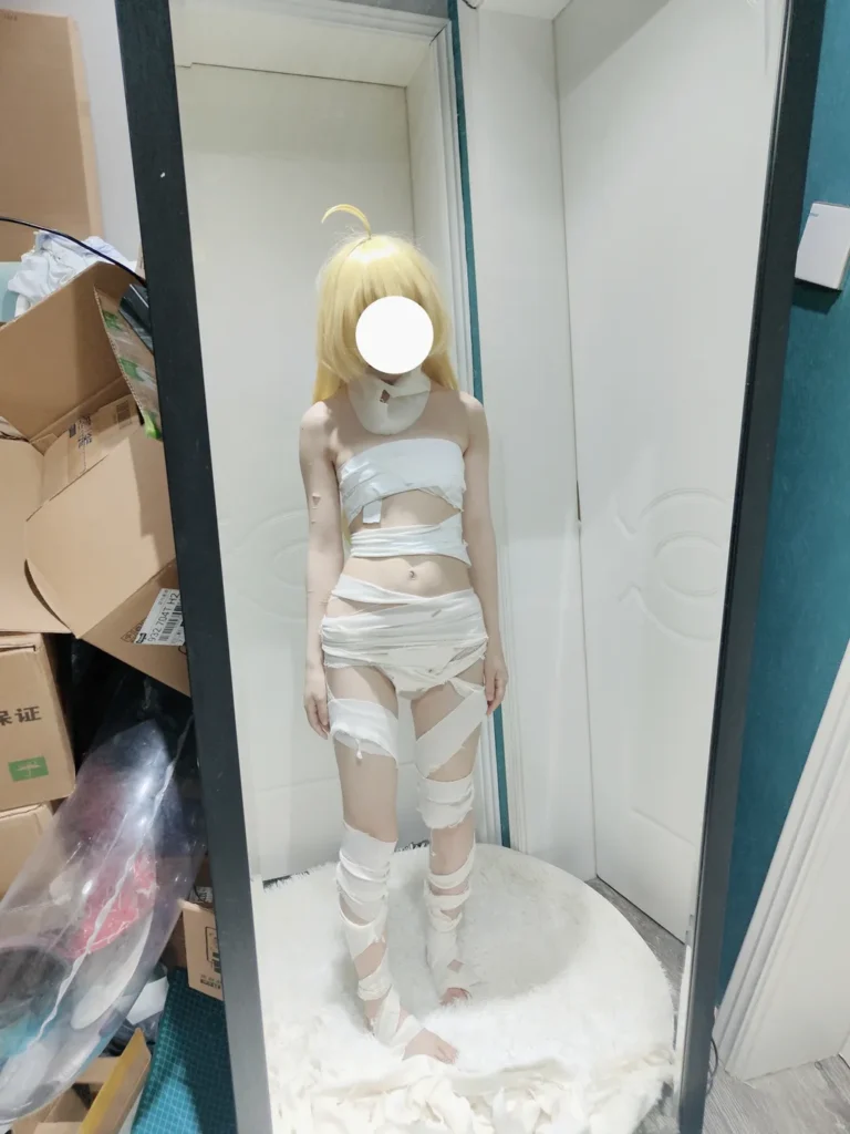 御子miko NO.001 – 万圣节[59P/1V/269MB]插图2