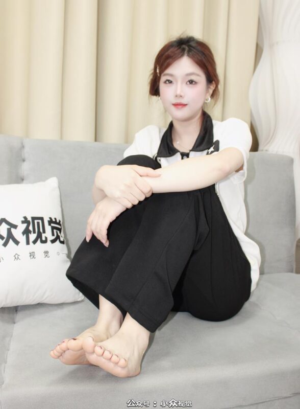 小众视觉 021-小薯条韩系学院风白袜板鞋［117P/1V/5G］-无料摄影圈