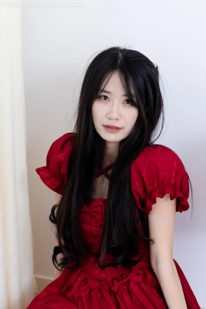 物恋传媒 NO.2532 菜菜-平底鞋、薄灰丝[205P/1V/4.54GB]插图