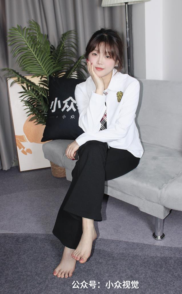 小众视觉 028-小薯条校服型正装［109P/1V/4.33G］插图3