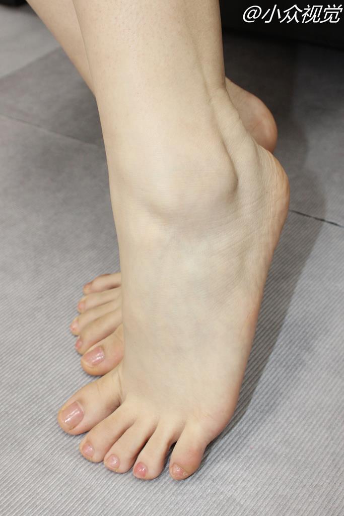 小众视觉 041-小薯条正装与长裙 [94P/933MB]插图1