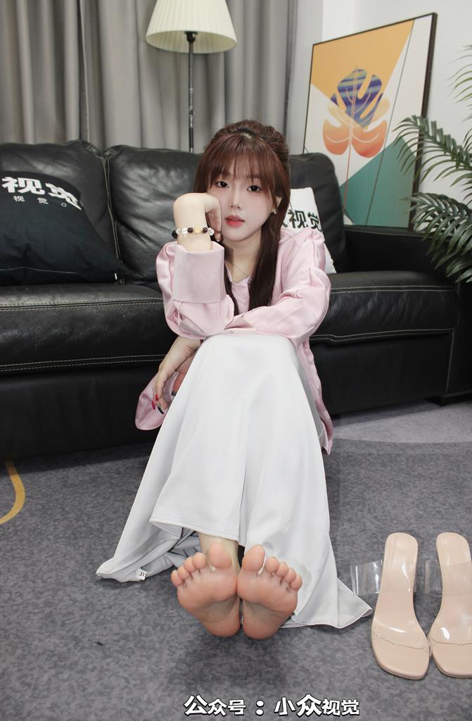 小众视觉 042-小薯条紫色旗袍高跟 [109P/1V/3G]插图1