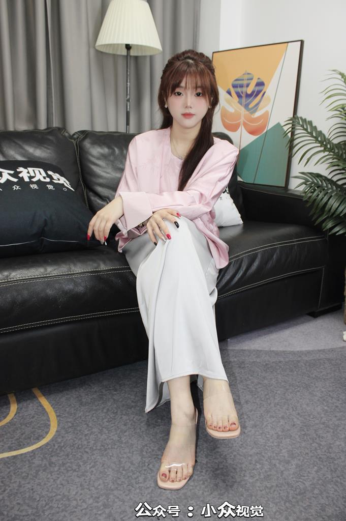 小众视觉 042-小薯条紫色旗袍高跟 [109P/1V/3G]插图2