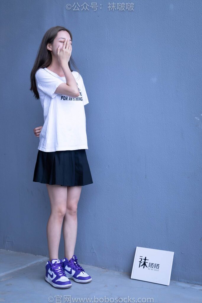 [BoBoSocks袜啵啵]积分限定作品 NO.002 泡芙- AJ、白色棉质船袜、裸足[135P/1.24GB]插图1