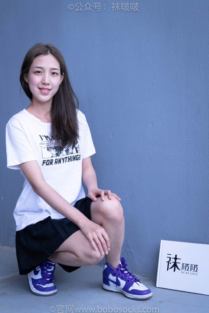 [BoBoSocks袜啵啵]积分限定作品 NO.002 泡芙- AJ、白色棉质船袜、裸足[135P/1.24GB]插图2
