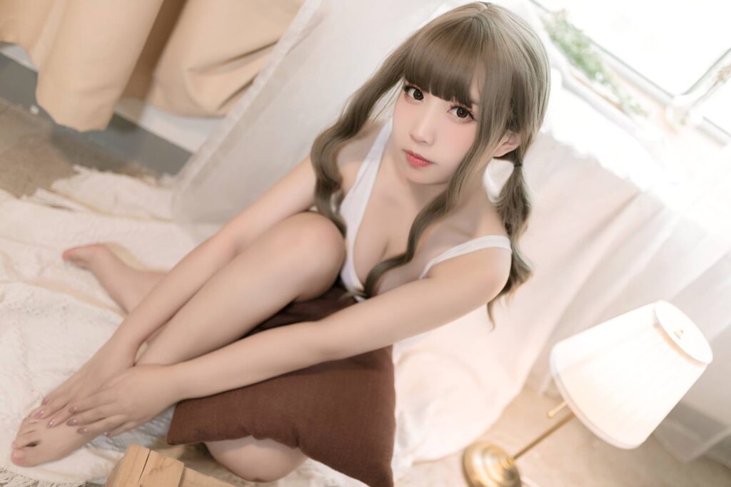 貓田聖奈奈(桃之啾啾) NO.006 – 白色死库水[9P/25.6MB]插图1