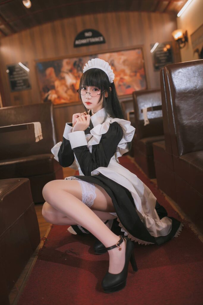 焖焖碳 018 女仆 [33P/97MB]插图1