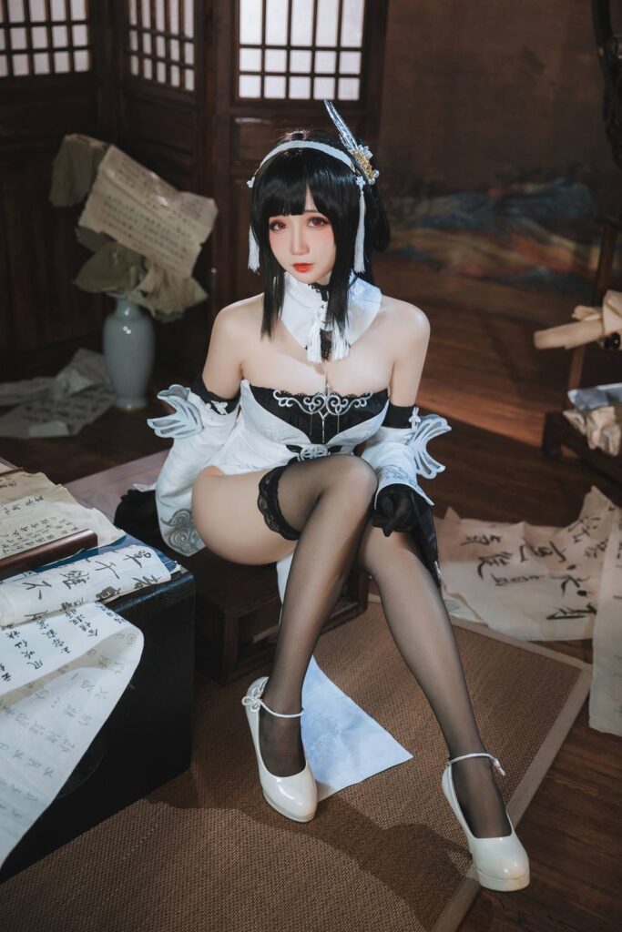 焖焖碳 NO.035 – 碧蓝航线 镇海白黑礼服[23P/182MB]插图2