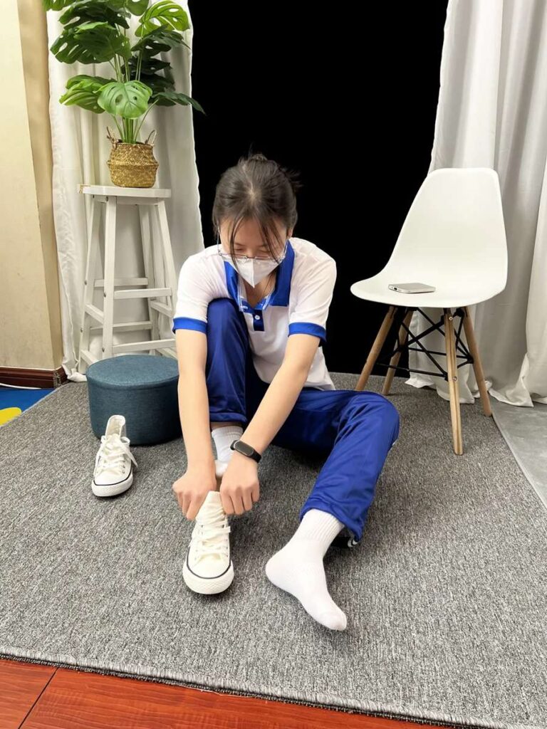 三禾摄影 NO.034 校服 棉袜 帆布鞋[244P/1V/4.73GB]插图