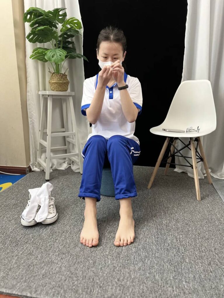 三禾摄影 NO.034 校服 棉袜 帆布鞋[244P/1V/4.73GB]插图2