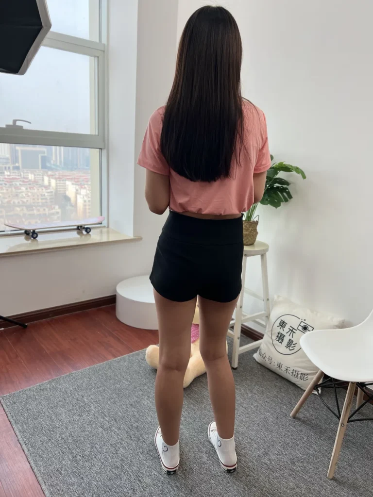 三禾摄影 NO.037 休闲短裤 棉袜 帆布鞋[171P/2V/0.99GB]插图3