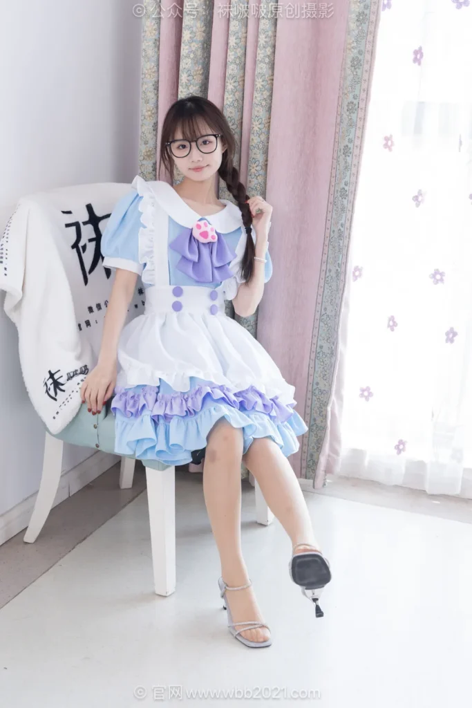 [BoBoSocks袜啵啵]NO.619 甜甜圈-高跟凉鞋、薄肉丝、裸足[153P/1V/5.86GB]插图1