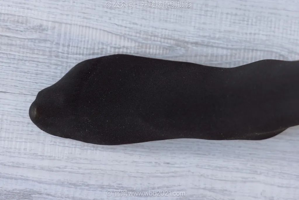 [BoBoSocks袜啵啵]NO.620 小甜豆-高跟鞋、厚黑丝、银行制服[140P/2V/6.58GB]插图3