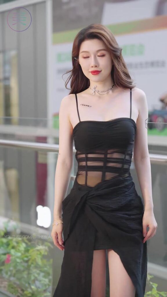 NO.1045 2024 深圳改装车展 Auto Salon 车模抖音网红随拍 57[1V/188MB]插图