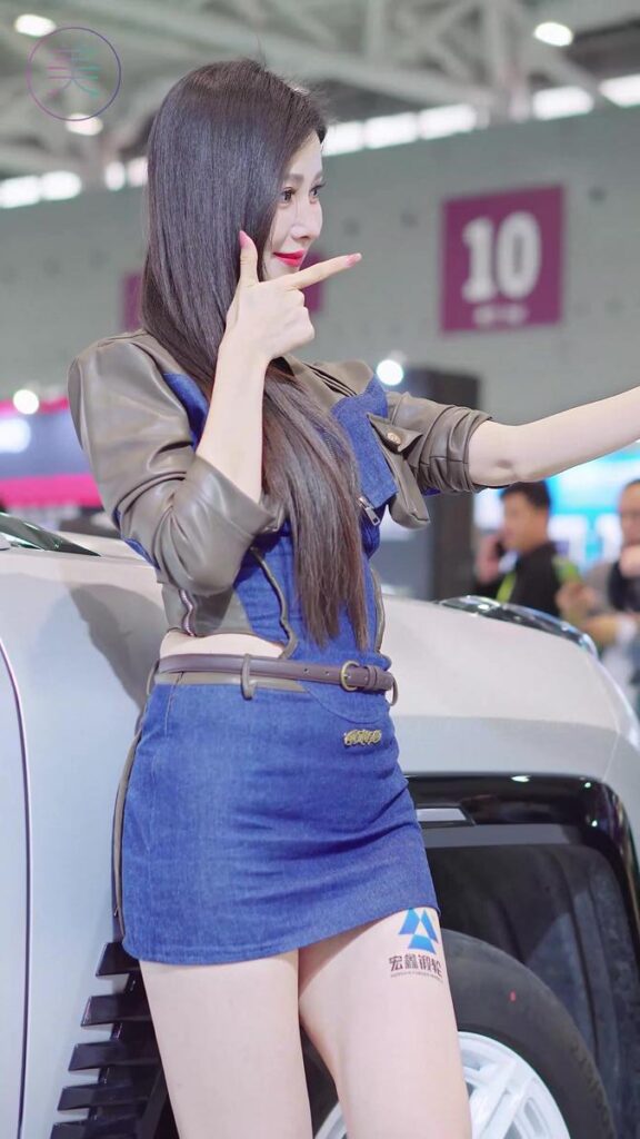 NO.1052 2024 深圳改装车展 Auto Salon 车模抖音网红随拍 64[1V/506MB]插图2