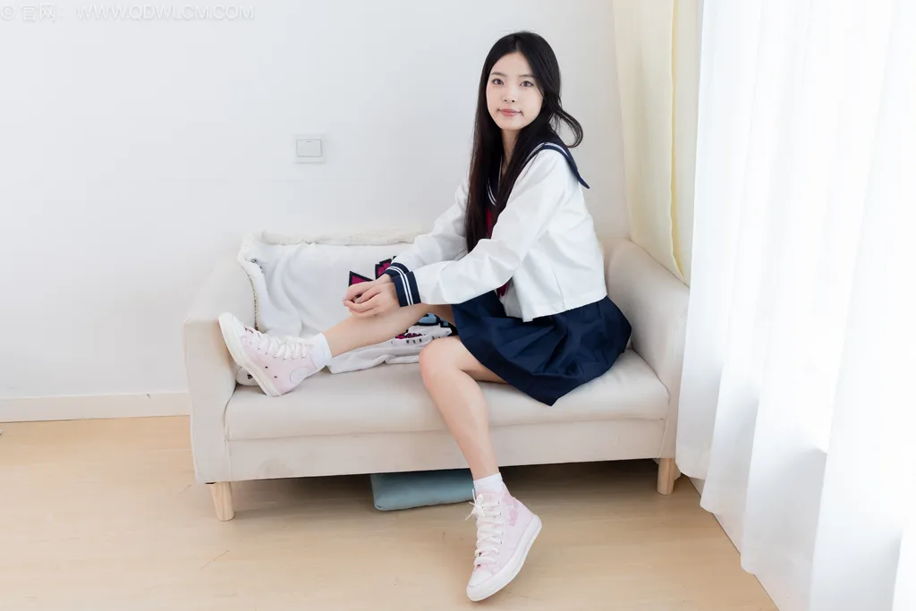 物恋传媒 NO.2535 茯苓-帆布鞋、纯白棉袜、裸足[160P/1V/3.96GB]插图2