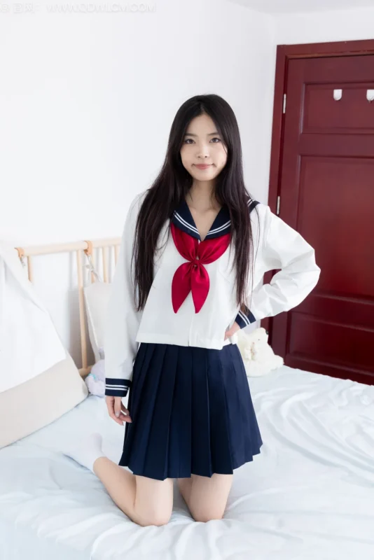 物恋传媒 NO.2535 茯苓-帆布鞋、纯白棉袜、裸足[160P/1V/3.96GB]-无料摄影圈