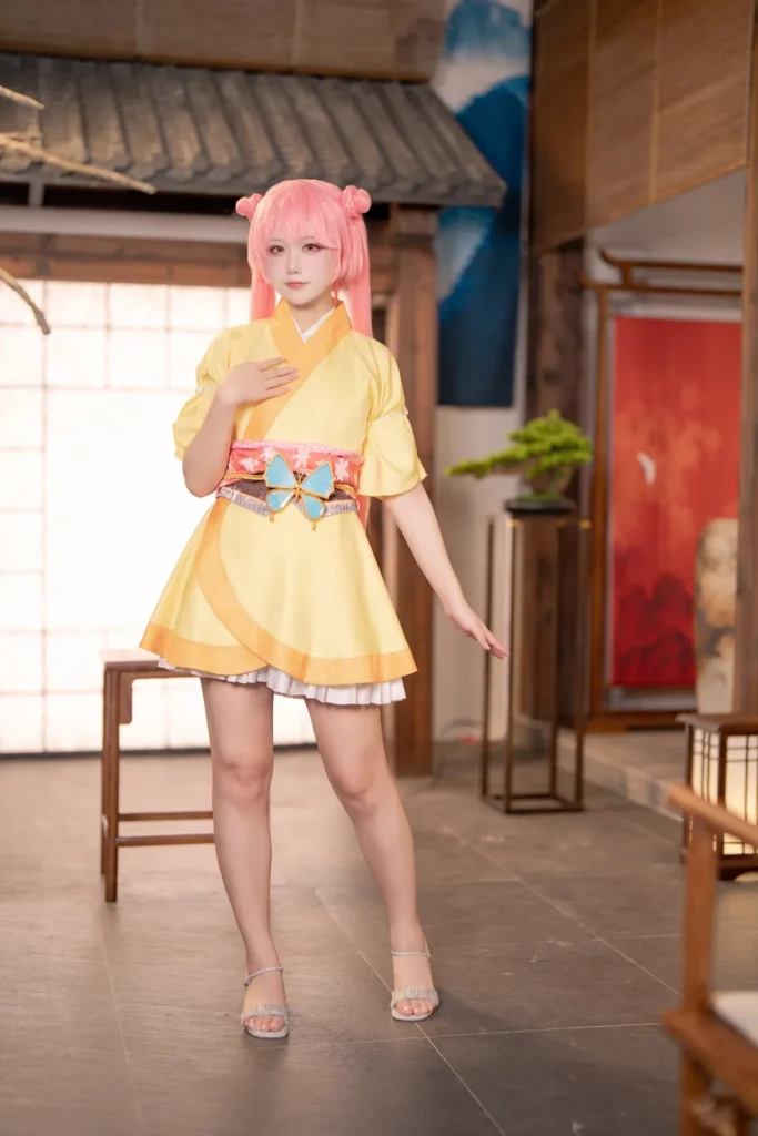 lunananya NO.017 – 千恋万花 鞍马小春[30P/150MB]插图1