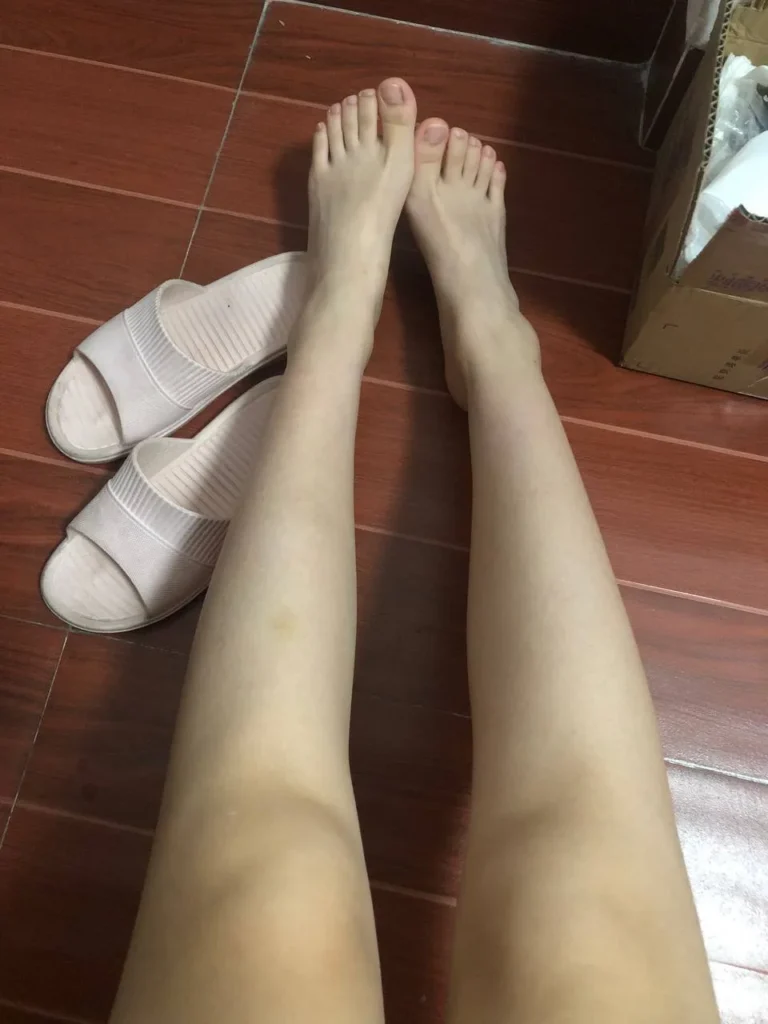 脚模面试脸足同框套路系列-209 高颜值 [41V/235M]插图1