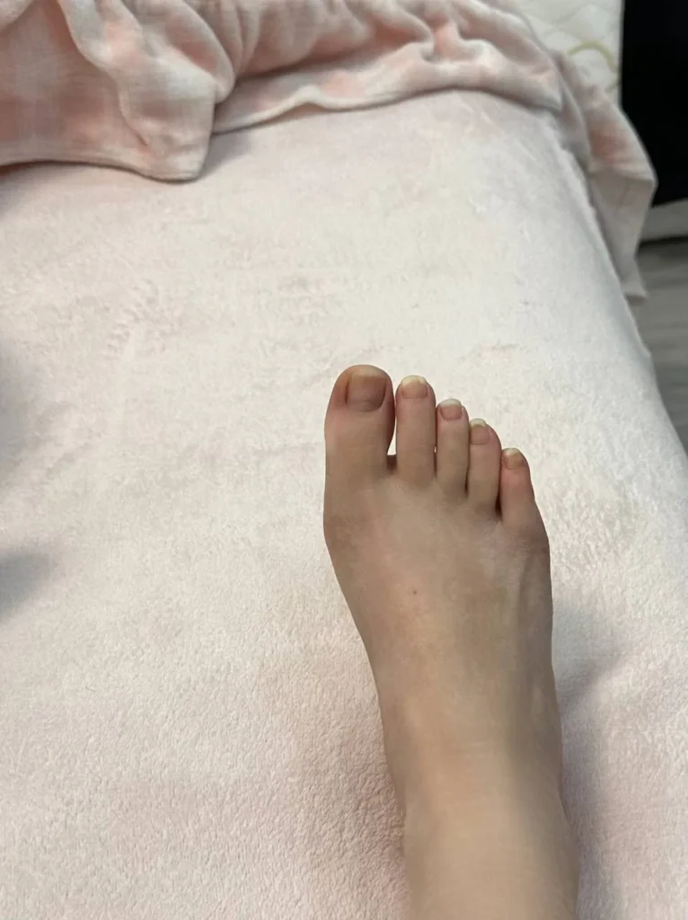 脚模面试脸足同框套路系列-214 可爱女生 [1V/3M]插图1