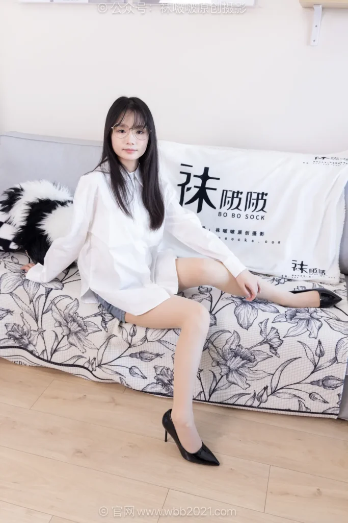 [BoBoSocks袜啵啵]NO.623 甜甜圈-高跟鞋、薄肉丝[150P/1V/5.57GB]插图2