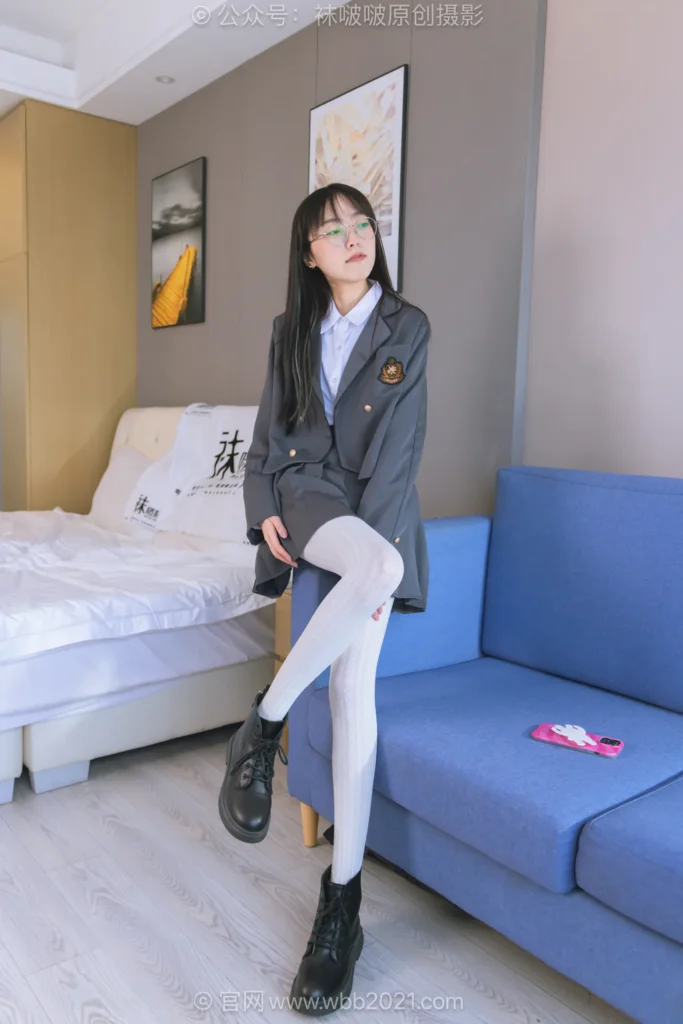 [BoBoSocks袜啵啵]NO.637 稚予-短靴、厚白丝、学院风[140P/1V/5.69GB]插图