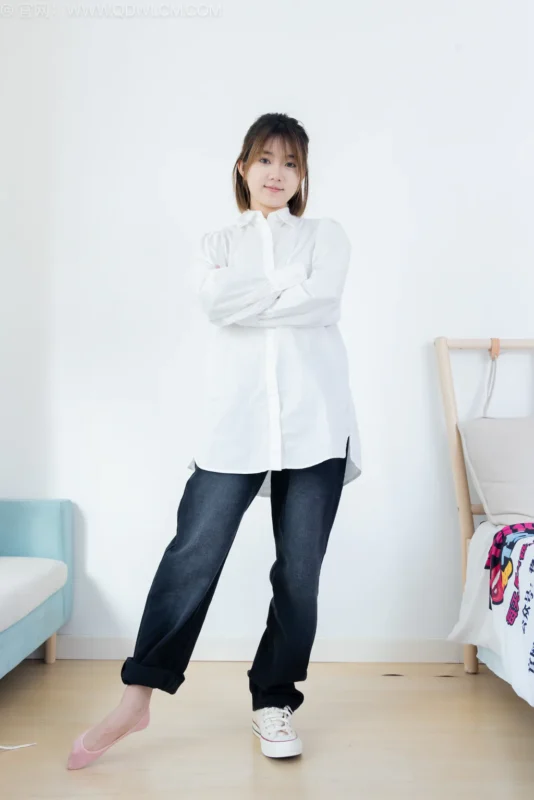 物恋传媒 NO.2554 欢欢-帆布鞋、粉色船袜[160P/1V/5.00GB]-无料摄影圈