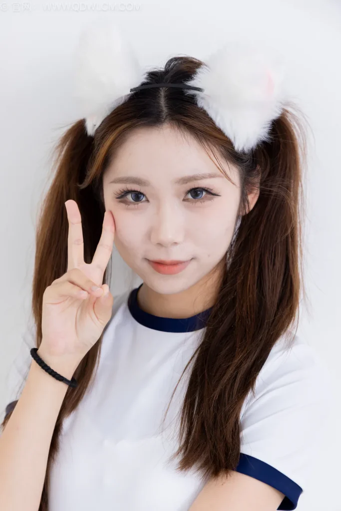 物恋传媒 NO.2565 泡泡-平底鞋、薄白丝大腿袜、体操服[158P/1V/3.59GB]插图1