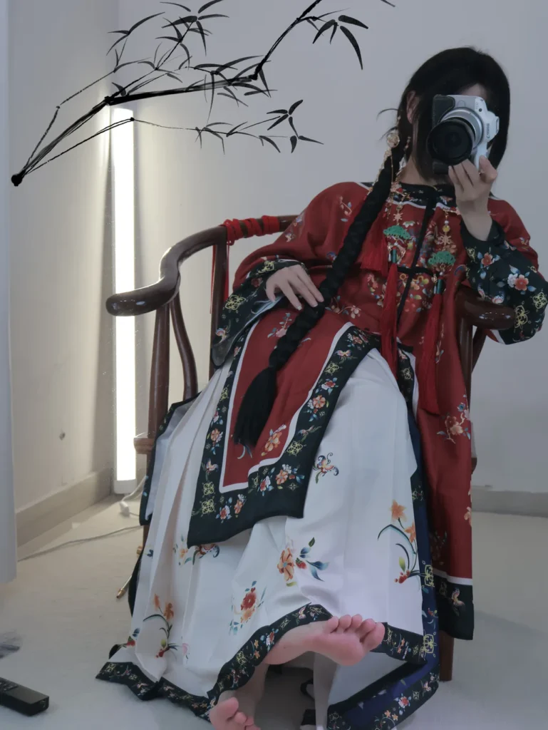 小羊蛋卷 017 红白清汉女[13P/88M]插图