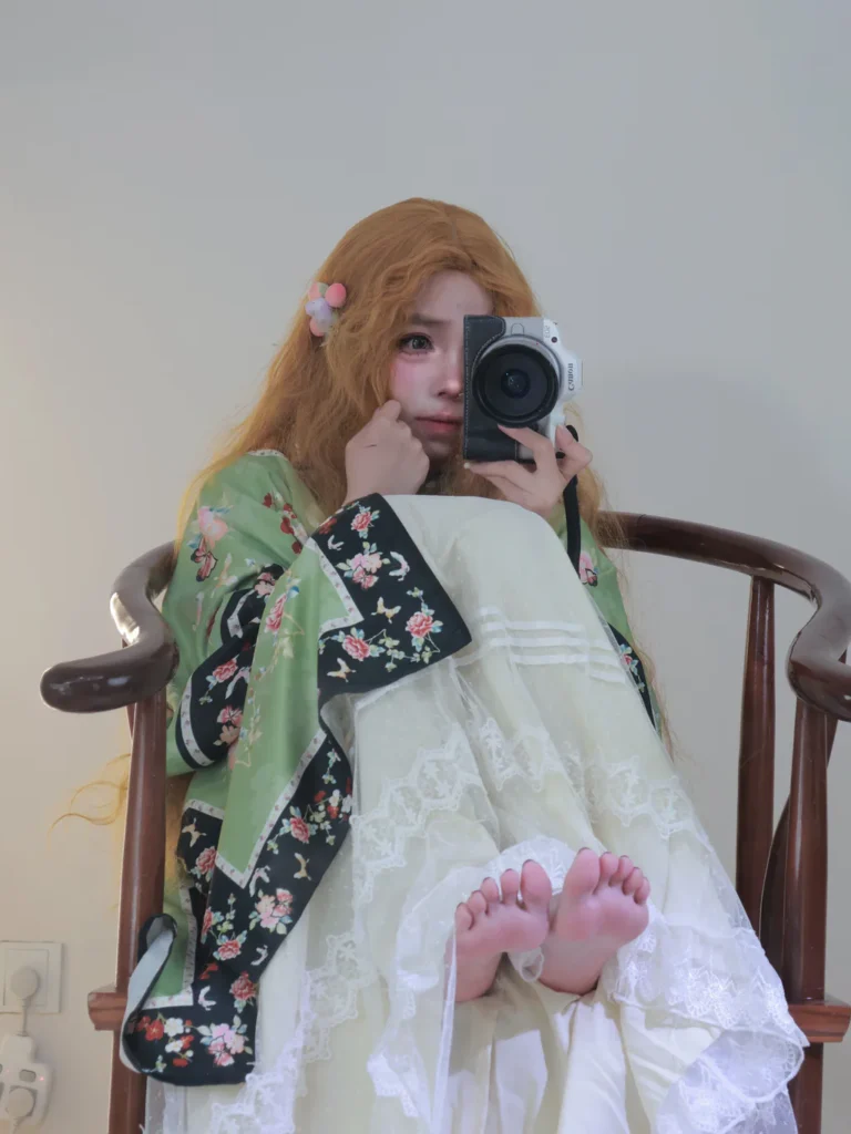 小羊蛋卷 022 金毛狮王[13P/105M]插图