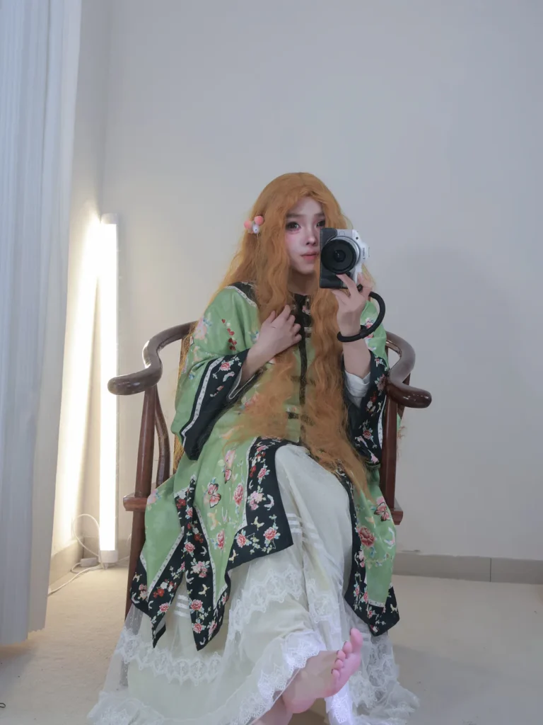 小羊蛋卷 023 金毛小狮王[13P/105M]插图1