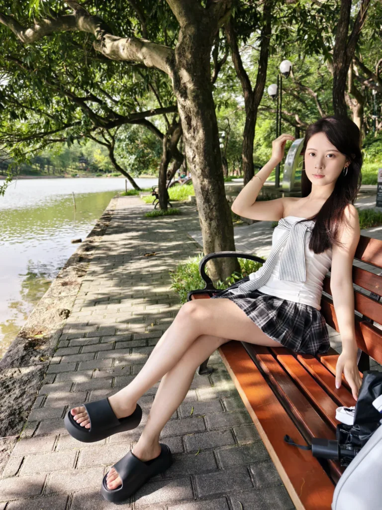 个人约拍 – 003号作品 高颜值短裙小妹[329P/58V/2.84GB]插图1