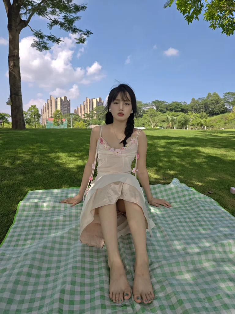 个人约拍 – 004号作品 船袜裸足[330P/87V/3.99GB]插图2