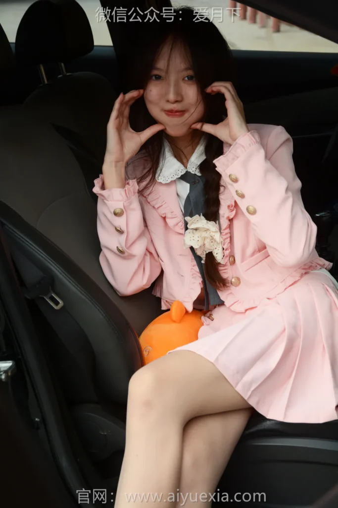 爱月下 NO.012 情情【粉色小清新】室外温度6度，你让我穿这个？南方太冷了[121P/1V/5.86GB]插图3