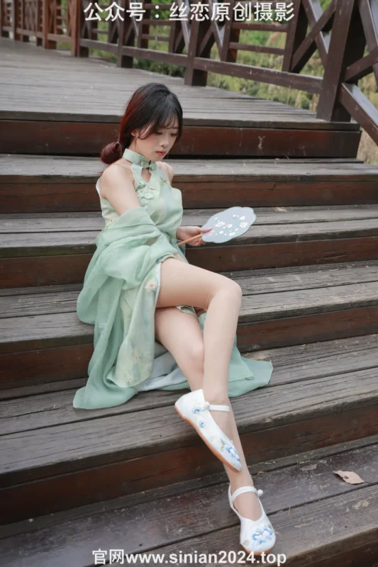 丝恋摄影 NO.040 小梦-古装汉服 白色绣花鞋 超薄肉丝 金色脚链[276P/1V/5.51GB]-无料摄影圈