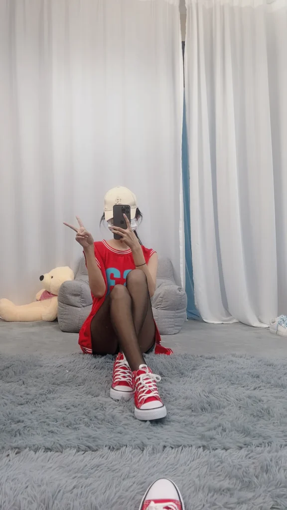 三禾摄影 NO.059 篮球服 黑丝 帆布鞋 牛仔短裤[121P/3V/1.05GB]插图