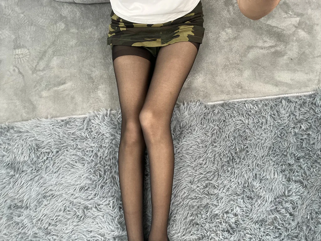 三禾摄影 NO.060 迷彩裤裙 黑丝露趾袜[208P/1.44GB]插图3