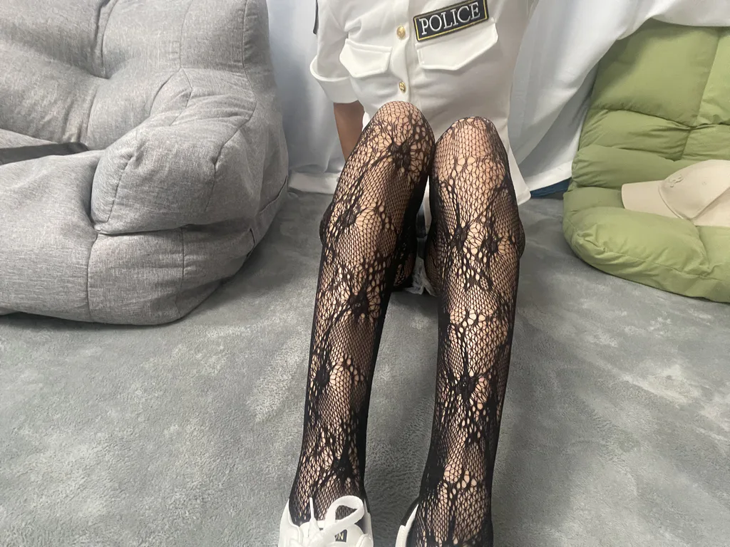 三禾摄影 NO.062 牛仔短裤 连裤丝[177P/9V/1.96GB]插图3