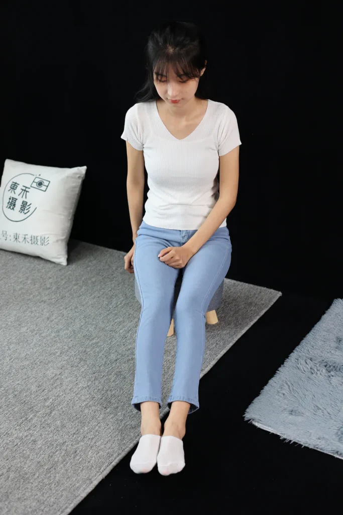 三禾摄影 NO.065 牛仔裤 短丝 棉袜[298P/5V/3.18GB]插图2