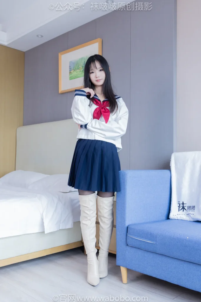 [BoBoSocks袜啵啵]NO.642 甜甜圈-过膝靴、板鞋、白棉袜、薄黑丝[152P/1V/7.23GB]插图1