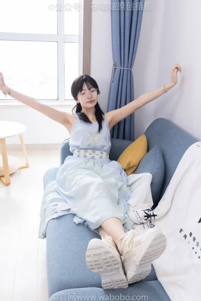 [BoBoSocks袜啵啵]NO.643 小甜豆-汉服、白船袜、薄肉丝、裸足[164P/1V/6.66GB]插图2