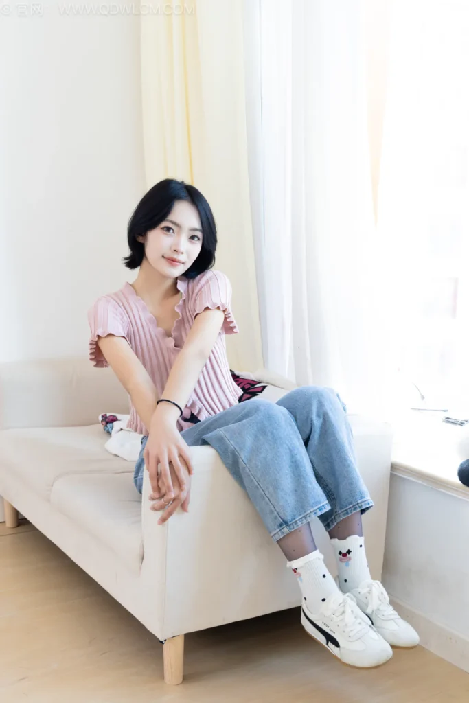 物恋传媒 NO.2585 小爱-运动鞋、白棉袜、薄黑丝、厚肉丝[149P/1V/3.64GB]插图3