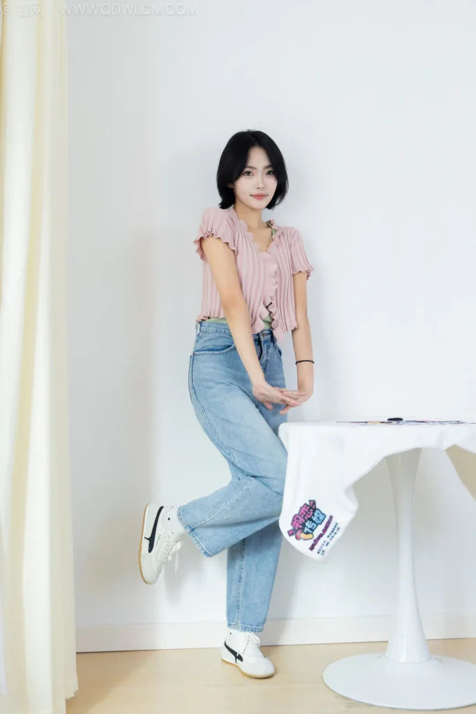 物恋传媒 NO.2585 小爱-运动鞋、白棉袜、薄黑丝、厚肉丝[149P/1V/3.64GB]插图2