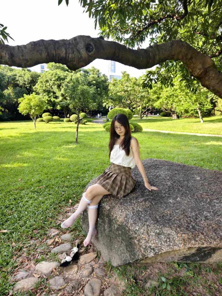 约拍系列 013号作品 半框眼镜高颜值小妹[296P/52V/4.38GB]插图