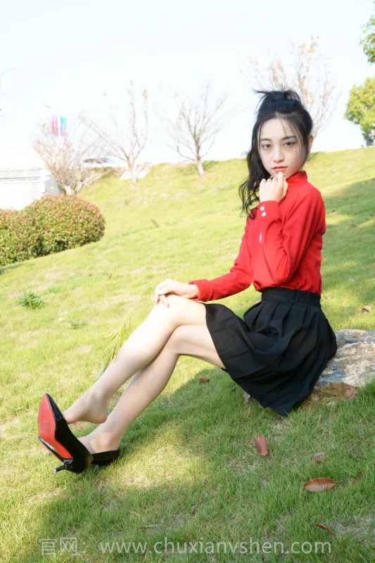 初夏女神 NO.309 柒柒 自然魅力[100P/1V/4.31GB]-无料摄影圈